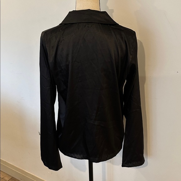 Betsey Johnson Black Satin Night Shirt with Pink Lip Studded Detail Medium - Picture 3 of 6